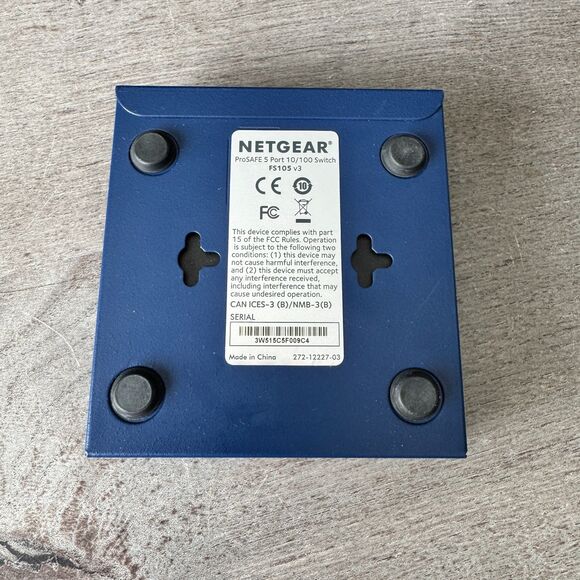 5/$25 Netgear ProSAFE 5 Port 10/100 Switch FS105 v3 EUC - Picture 6 of 7